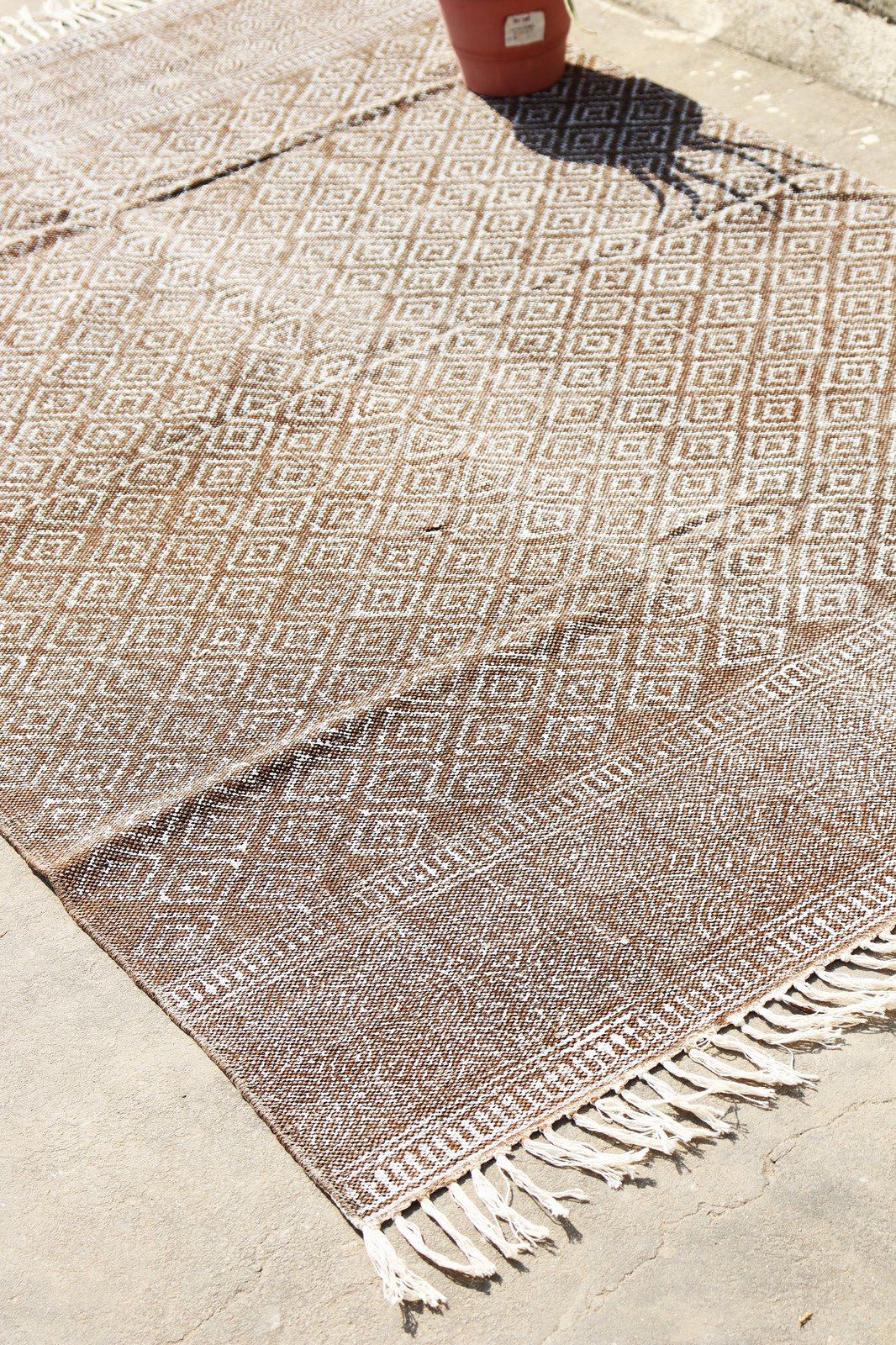 brown geometric rug