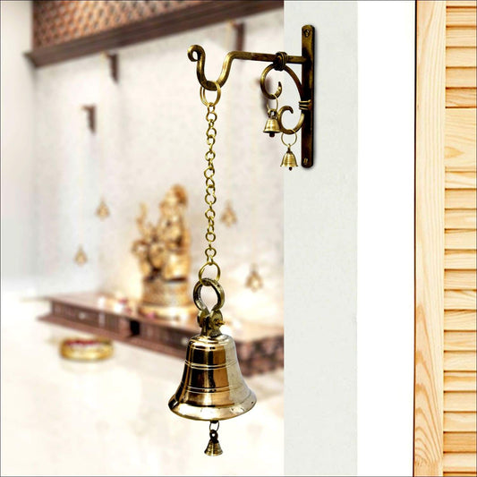 https://shreejaa.com/cdn/shop/products/brass-iron-bell-with-wall-hanger-805.jpg?v=1611671901&width=533