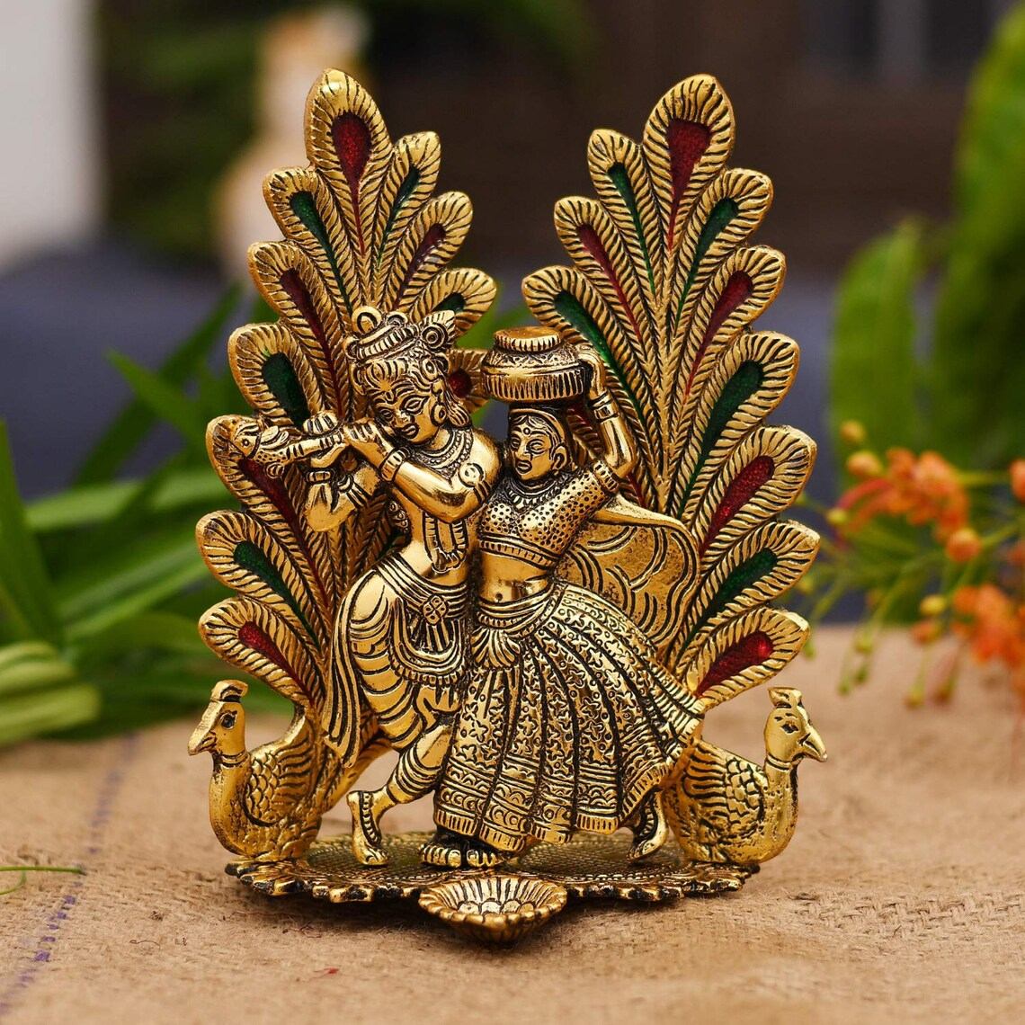 Buy KRISHNAGALLERY1Gold Plated Radha Krishan Murti Statue Idol Radhe Krishna  Shyam Idol for Home Pooja Gift Showpiece Living Room Office Décor 7 Inch  Online at Low Prices in India - Amazon.in